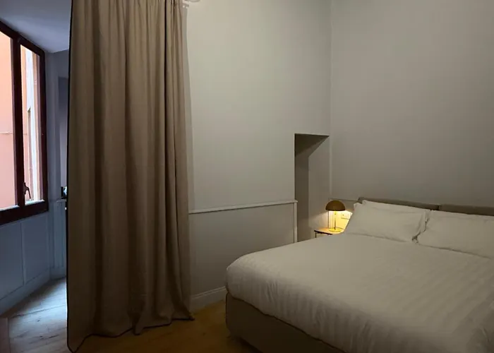 Spiriti 3, New Opening Piazza Di Pietra Appartement
