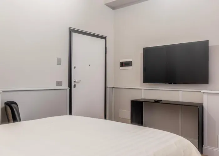 Spiriti 3, New Opening Piazza Di Pietra Appartement *
